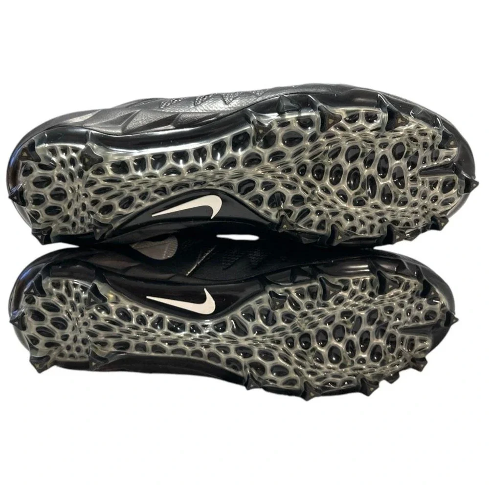 Nike Vapor Untouchable Elite football cleats in black and‎ white - US 10.5